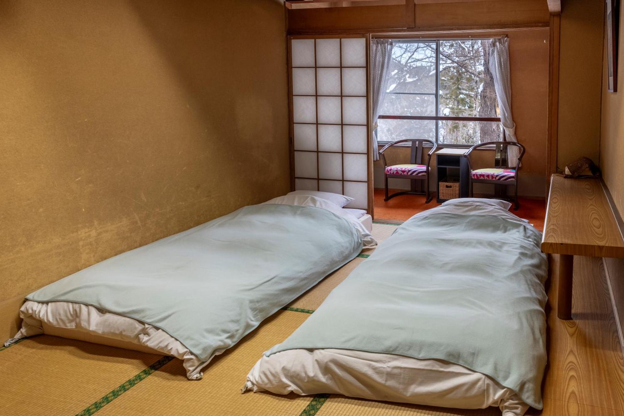 Kogakuro Hotel Myoko Exterior photo