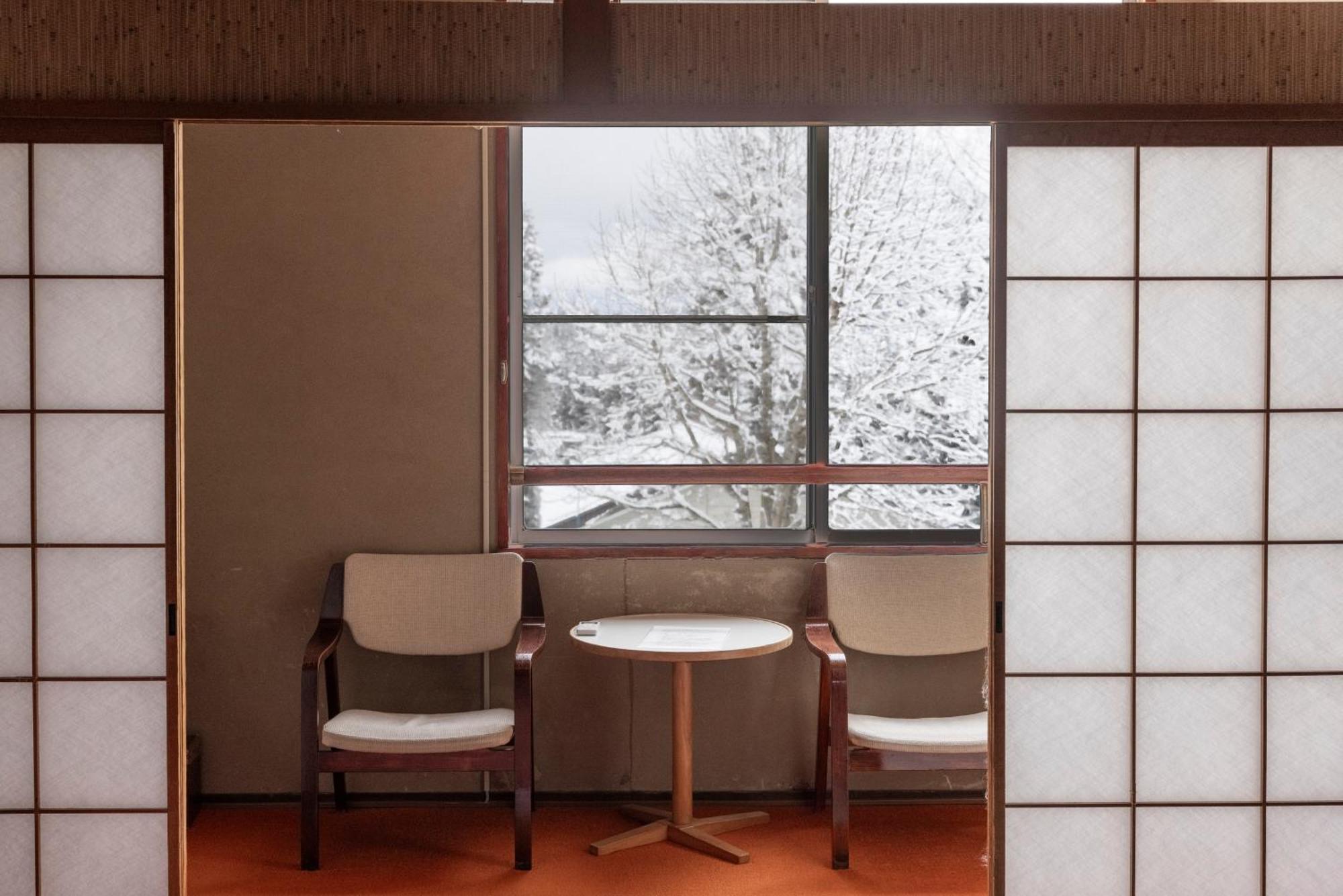 Kogakuro Hotel Myoko Exterior photo